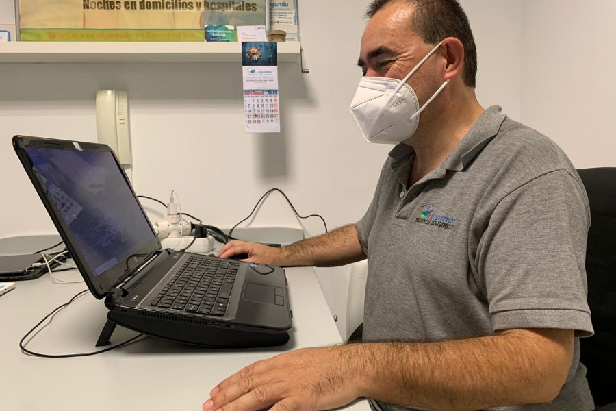 Contacta con CoWorking Irun